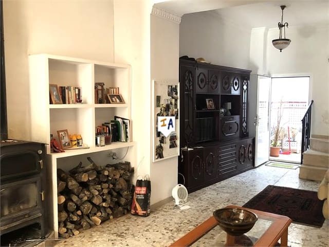 3 soverom Hus til salgs i Pruna - € 50 000 (Ref: 8297490)