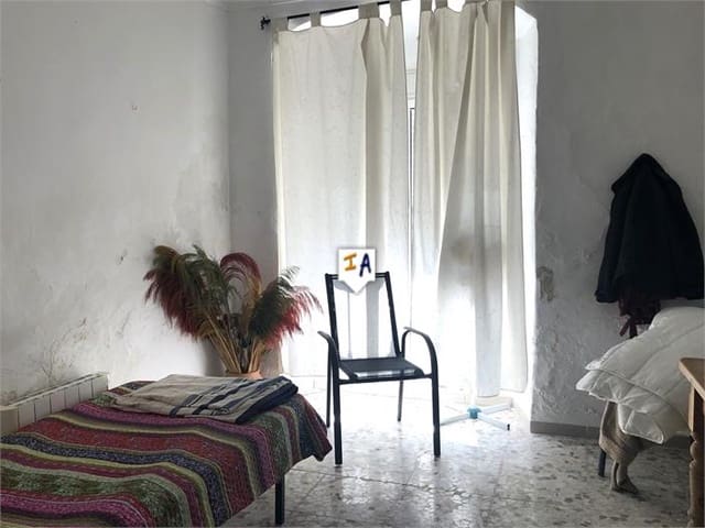 3 soverom Hus til salgs i Pruna - € 50 000 (Ref: 8297490)