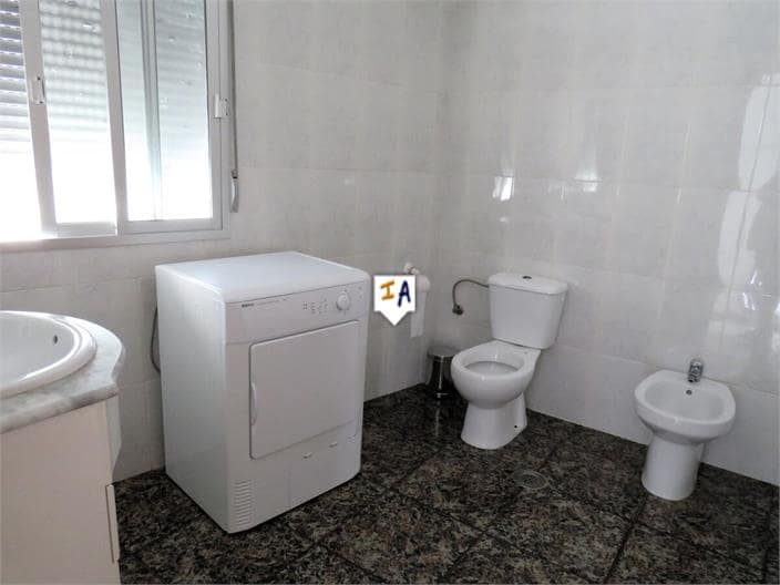 3 sypialnia Dom na sprzedaż w Martos z garażem - 105 000 € (Ref: 8302245)