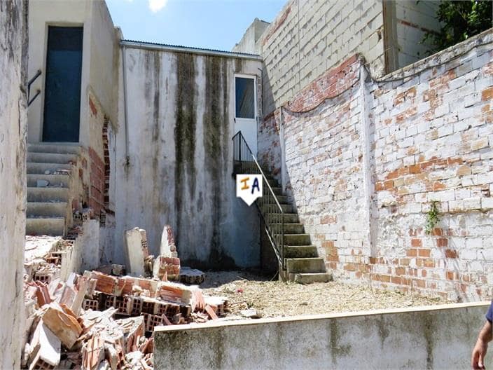 3 quarto Casa em Banda para venda em Santiago de Calatrava com garagem - 75 000 € (Ref: 8317549)