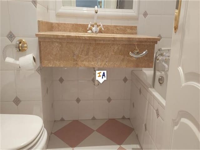 3 soverom Hus til salgs i Carcabuey - € 77 000 (Ref: 8317554)