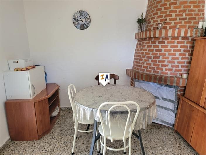 2 soveværelse Finca/Landehus til salg i Antequera med garage - € 119.000 (Ref: 8342589)