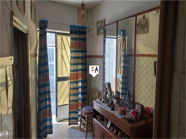 3 soveværelse Byhus til salg i Alcalá la Real - € 35.000 (Ref: 8359337)