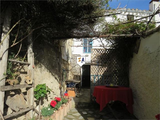 2 slaapkamer Huis te koop in Martos - € 63.000 (Ref: 8359338)