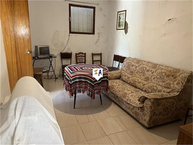 4 makuuhuone Maalaistalo myytävänä paikassa Alcalá la Real mukana 
autotalli - 82 000 € (Ref: 8384724)