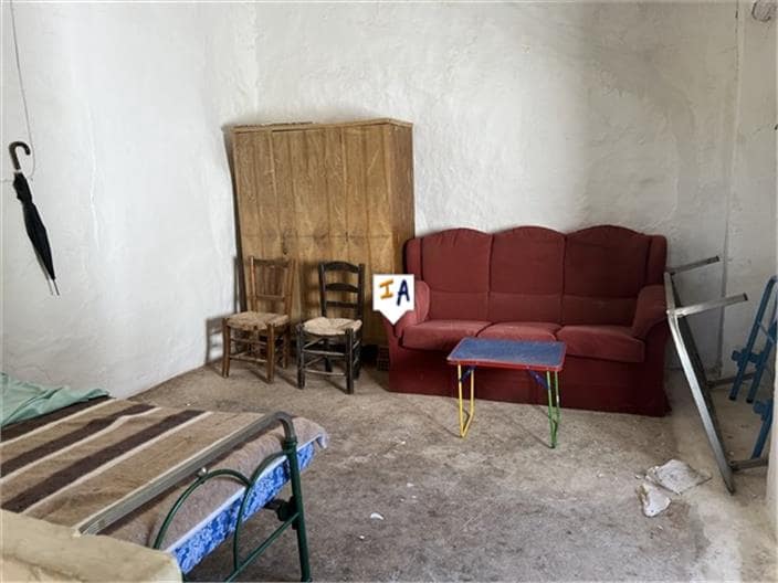 3 soverom Hus til salgs i Rute med garasje - € 39 000 (Ref: 8386210)