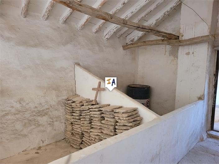 4 soveværelse Finca/Landehus til salg i Iznajar - € 200.000 (Ref: 8390326)