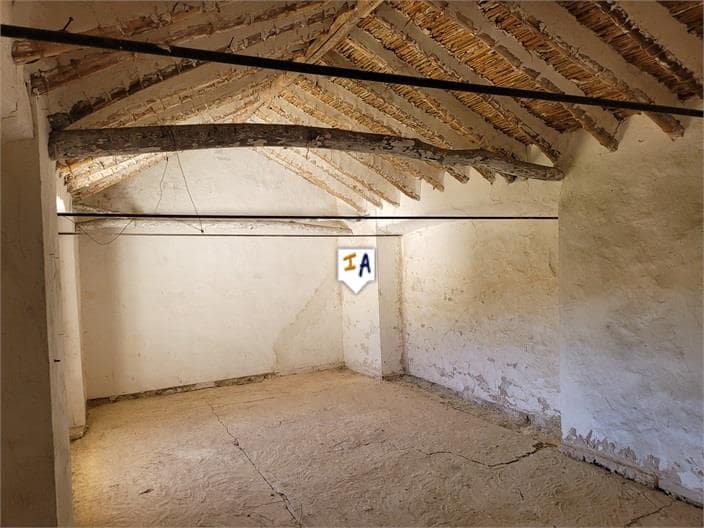 4 soveværelse Finca/Landehus til salg i Iznajar - € 200.000 (Ref: 8390326)