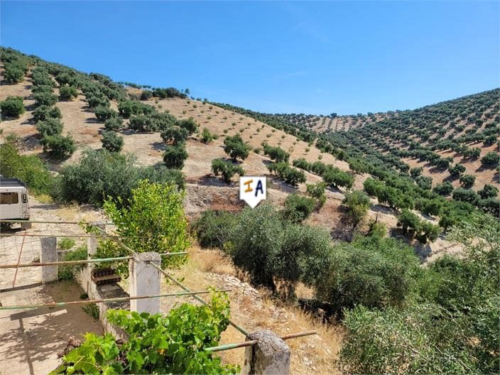 4 soveværelse Finca/Landehus til salg i Iznajar - € 200.000 (Ref: 8390326)