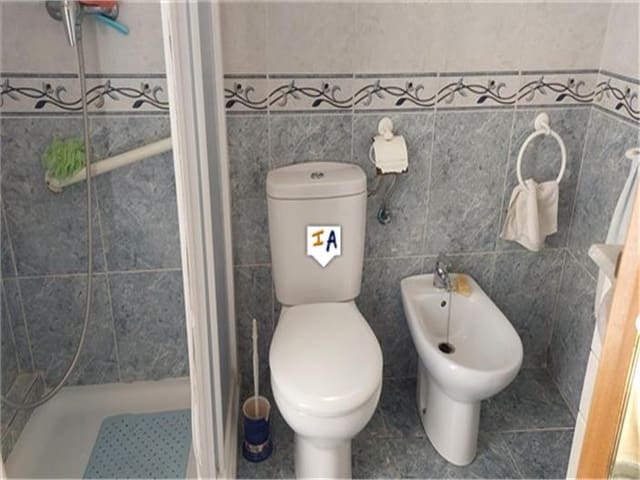 5 soverom Hus til salgs i Luque - € 59 000 (Ref: 8390327)