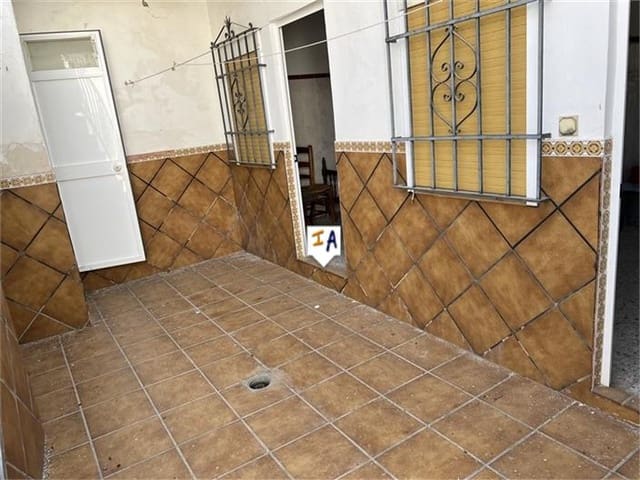 7 soveværelse Byhus til salg i Fuente-Tójar - € 99.000 (Ref: 8398107)