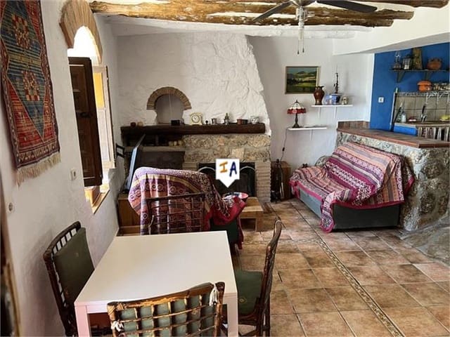 4 slaapkamer Finca/Landhuis te koop in La Pedriza, Alcalá la Real - € 79.950 (Ref: 8404639)