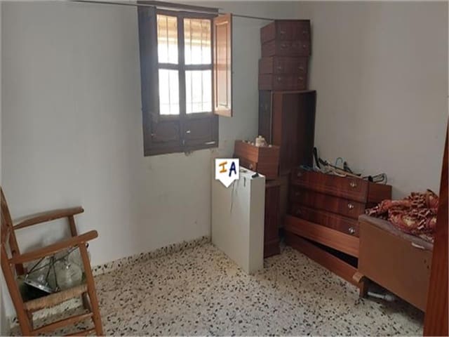 6 soveværelse Byhus til salg i La Rabita, Alcalá la Real med garage - € 115.000 (Ref: 8406775)