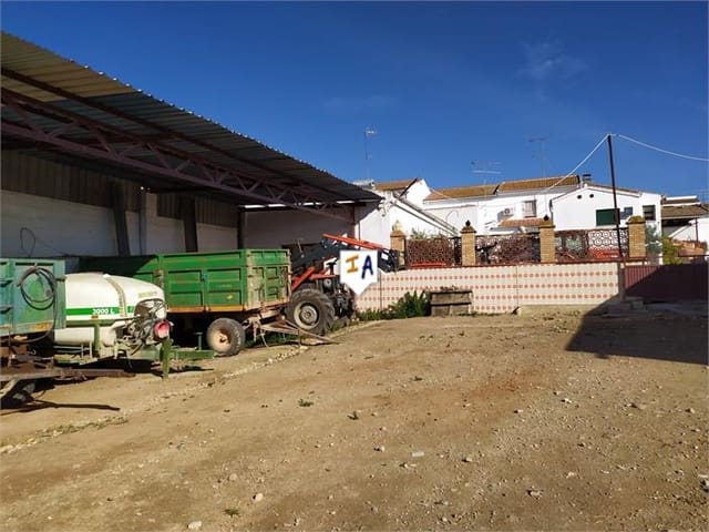 Villa til salg i Mollina med swimmingpool garage - € 400.000 (Ref: 8419120)