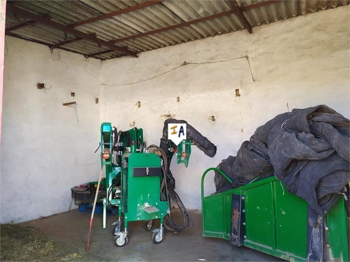 Villa til salg i Mollina med swimmingpool garage - € 400.000 (Ref: 8419120)