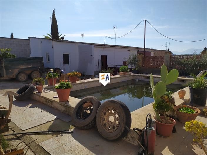 Villa til salg i Mollina med swimmingpool garage - € 400.000 (Ref: 8419120)