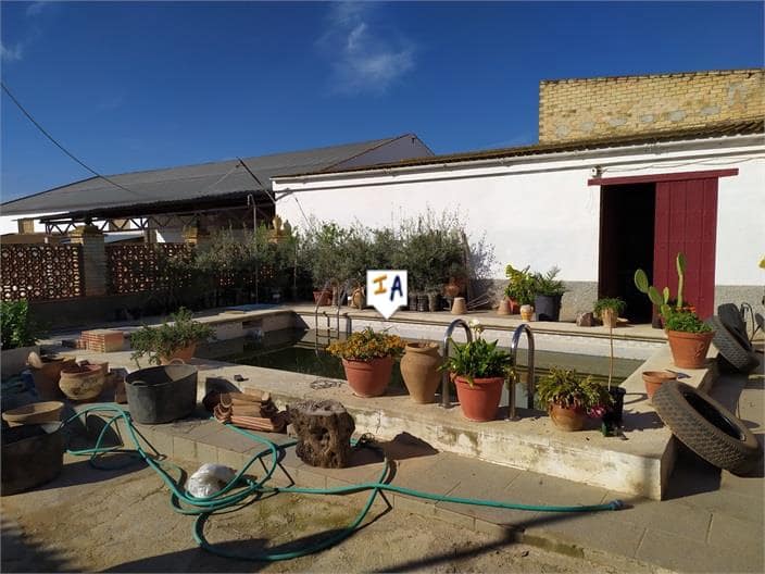 Villa til salg i Mollina med swimmingpool garage - € 400.000 (Ref: 8419120)