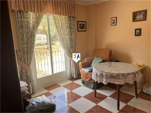 4 slaapkamer Huis te koop in Priego de Córdoba met garage - € 117.000 (Ref: 8422790)