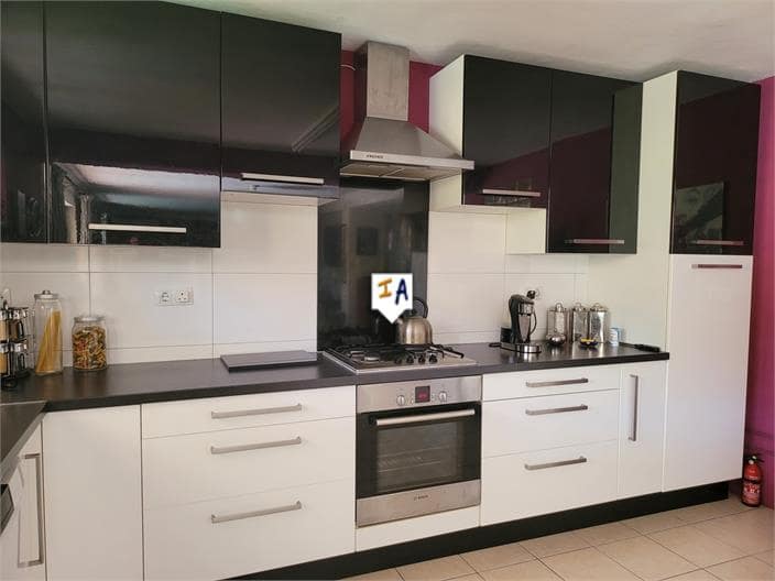 5 soveværelse Villa til salg i Valle de Abdalajis med garage - € 450.000 (Ref: 8440046)