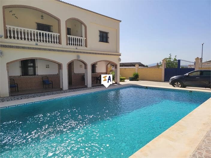 2 soveværelse Villa til salg i Estepa med swimmingpool garage - € 200.000 (Ref: 8454281)