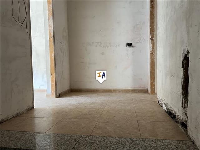 3 soverom Hus til salgs i Castillo de Locubín - € 48 000 (Ref: 8461317)