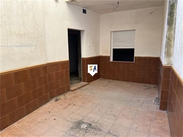 3 soverom Hus til salgs i Castillo de Locubín - € 48 000 (Ref: 8461317)