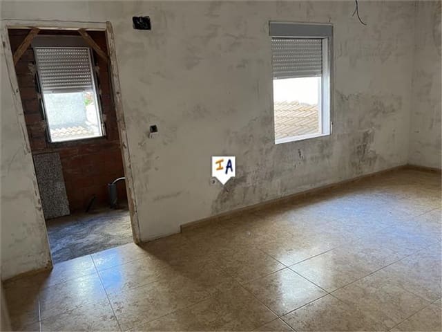 3 soverom Hus til salgs i Castillo de Locubín - € 48 000 (Ref: 8461317)