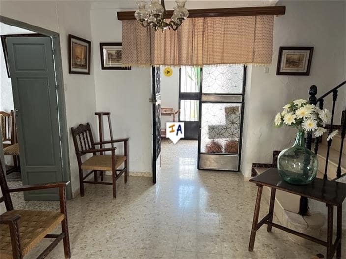 7 soveværelse Byhus til salg i Zuheros med garage - € 172.000 (Ref: 8463217)