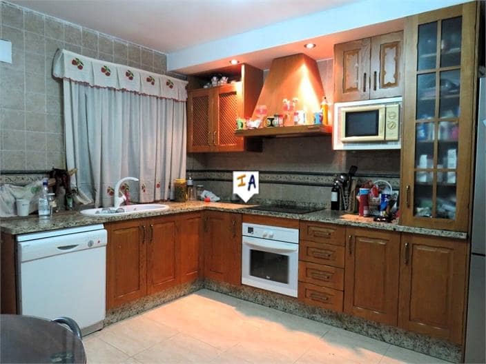 3 soverom Hus til salgs i Alcaudete med garasje - € 240 000 (Ref: 8466102)