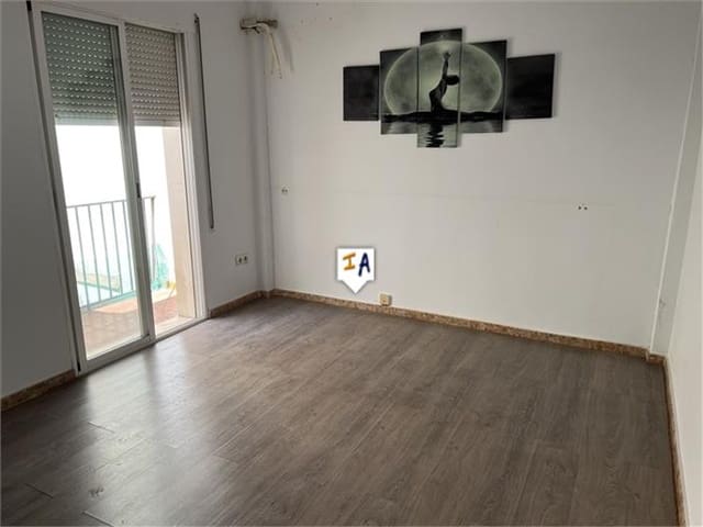 3 slaapkamer Huis te koop in Priego de Córdoba met garage - € 163.000 (Ref: 8466103)