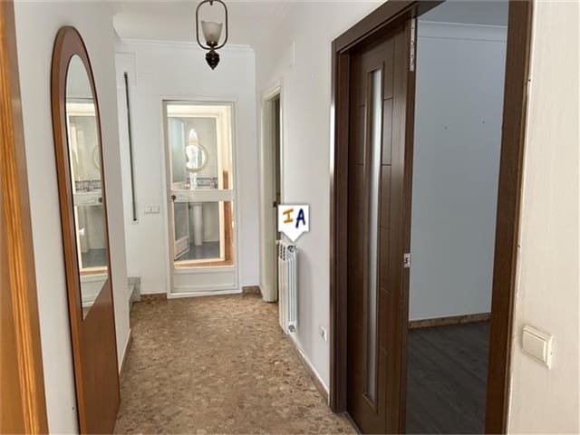 3 slaapkamer Huis te koop in Priego de Córdoba met garage - € 163.000 (Ref: 8466103)