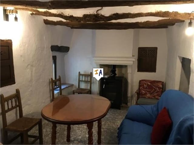 3 slaapkamer Finca/Landhuis te koop in Alcalá la Real met garage - € 75.000 (Ref: 8466105)