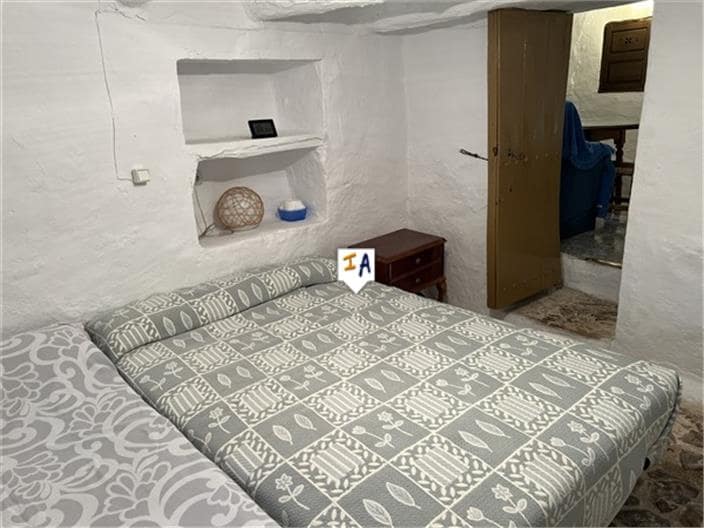 3 bedroom Finca/Country House for sale in Alcala la Real with garage - € 75,000 (Ref: 8466105)