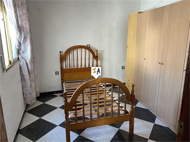 5 slaapkamer Appartement te koop in Fuente-Tójar - € 93.000 (Ref: 8481766)