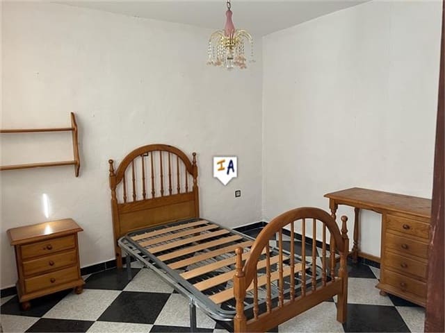 5 slaapkamer Appartement te koop in Fuente-Tójar - € 93.000 (Ref: 8481766)