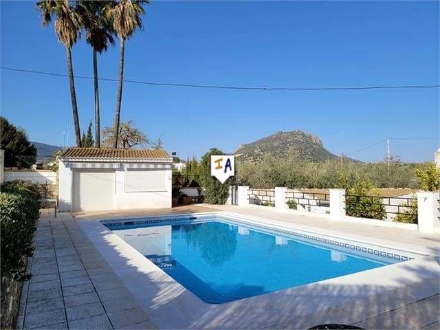 4 soverom Villa til salgs i Lora de Estepa med svømmebasseng garasje - € 239 500 (Ref: 8518882)