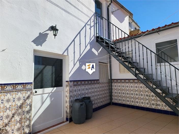 4 soveværelse Byhus til salg i Antequera med garage - € 165.000 (Ref: 8526376)