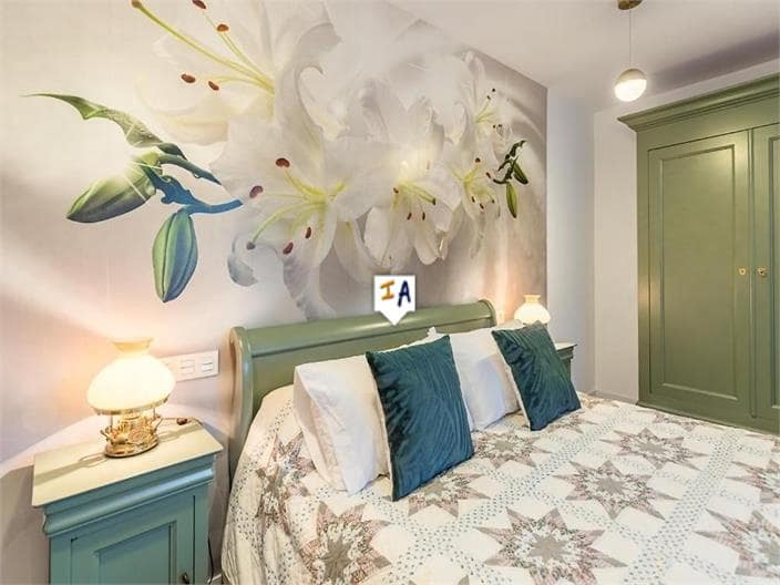 8 soveværelse Byhus til salg i Alfarnatejo med swimmingpool - € 450.000 (Ref: 8529066)