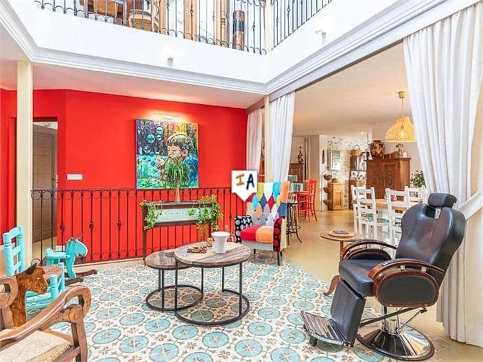 8 soveværelse Byhus til salg i Alfarnatejo med swimmingpool - € 450.000 (Ref: 8529066)