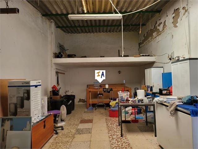 3 soveværelse Villa til salg i Isla Redonda, Ecija med garage - € 60.000 (Ref: 8556490)