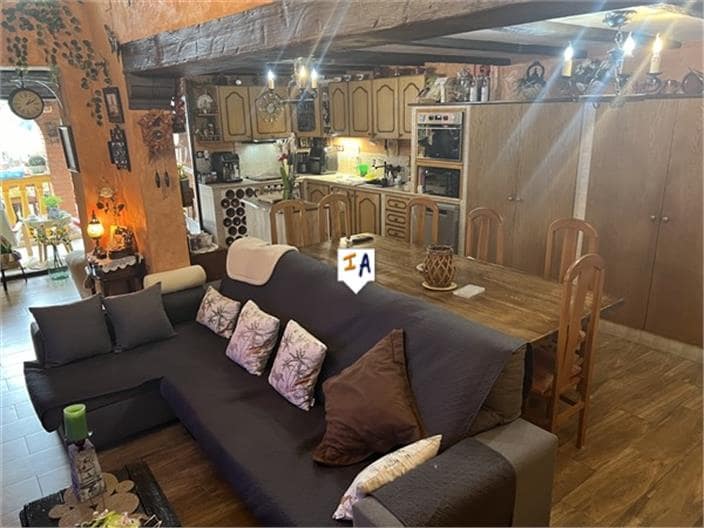 3 sypialnia Dom na sprzedaż w Alcala la Real z garażem - 265 000 € (Ref: 8559179)