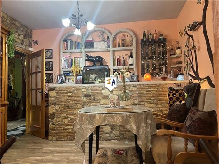 3 sypialnia Dom na sprzedaż w Alcala la Real z garażem - 265 000 € (Ref: 8559179)