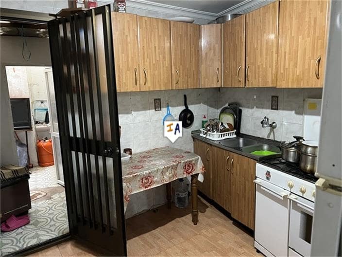 5 soveværelse Byhus til salg i Alcala la Real med garage - € 65.000 (Ref: 8583863)