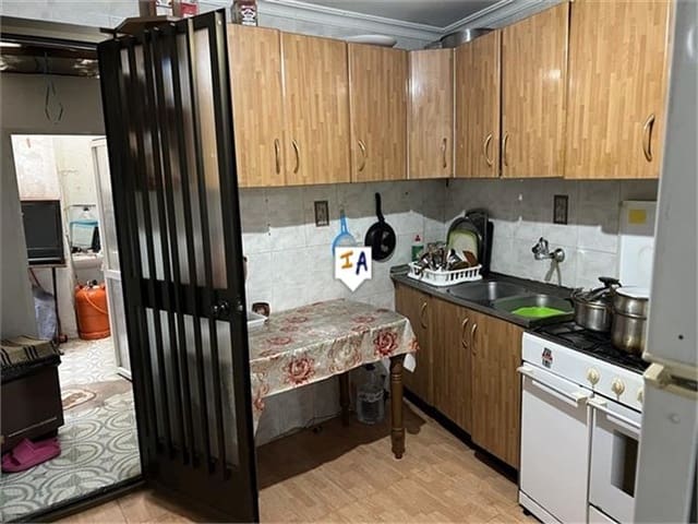 5 soveværelse Byhus til salg i Alcalá la Real med garage - € 65.000 (Ref: 8583863)