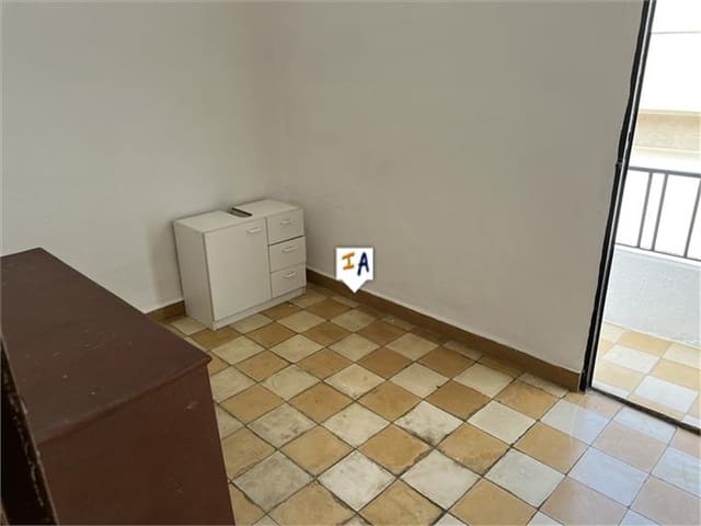 3 soverom Hus til salgs i Cabra - € 78 000 (Ref: 8586987)