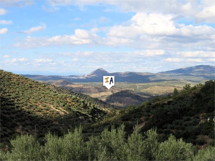 5 soveværelse Finca/Landehus til salg i Martos med swimmingpool garage - € 249.000 (Ref: 8611931)