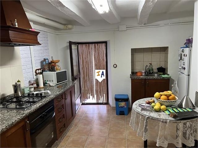 3 slaapkamer Huis te koop in Priego de Córdoba - € 58.000 (Ref: 8626293)