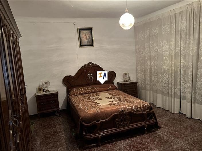 4 soveværelse Byhus til salg i Castillo de Locubin - € 59.995 (Ref: 8651805)