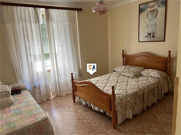 6 sypialnia Dom na sprzedaż w Luque z garażem - 69 000 € (Ref: 8658107)