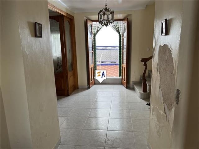 6 soverom Hus til salgs i Luque med garasje - € 69 000 (Ref: 8658107)